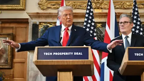 Trump Suggests Starmer Could Use Military to Secure UK Borders